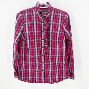 GAP boyfriend fitted shirt red plaid ruffled accented collar preppy chic classic